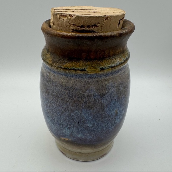 Small Pottery Crock with Cork Stopper Stoneware Handmade Signed 4” Purple Art - Picture 3 of 5